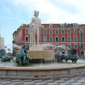 Les Massena Hotel