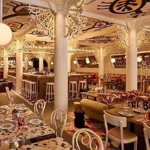 Mama Shelter Hotel